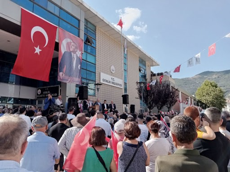 CHP Genel Başkanı Özgür Özel’in son durağı Gemlik