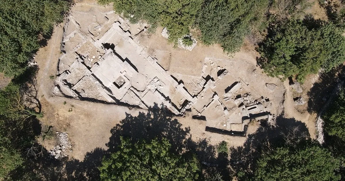 Bathonea Antik Kenti İstanbul'a ışık tutuyor