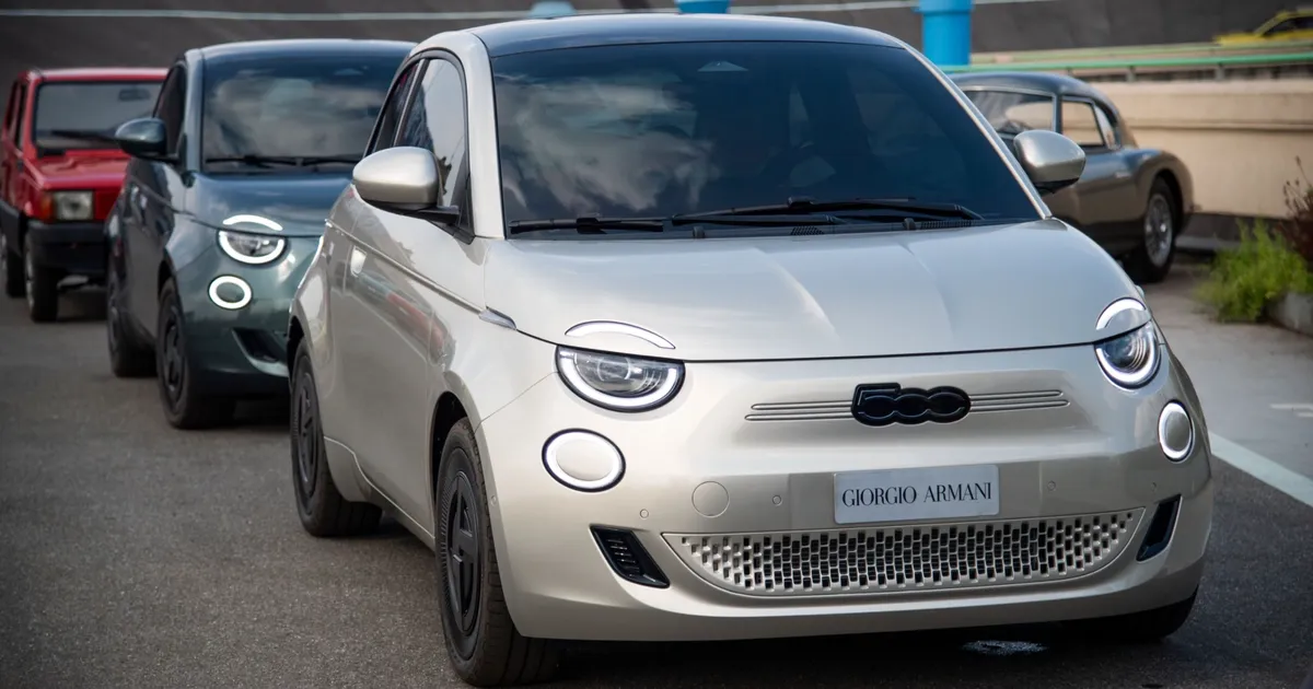 FIAT ve Giorgio Armani'den etkileyici iş birliği: FIAT 500e Giorgio Armani