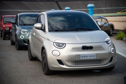 FIAT ve Giorgio Armani'den etkileyici iş birliği: FIAT 500e Giorgio Armani