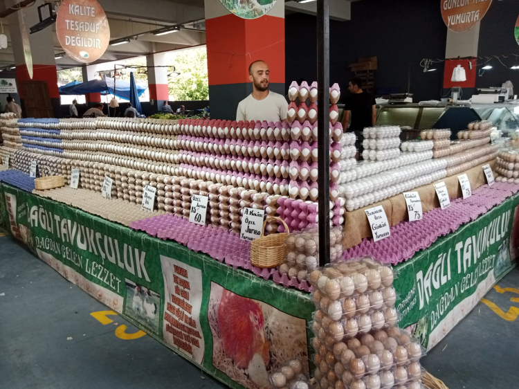 Pazarlarda köy yumurtasına yoğun ilgi