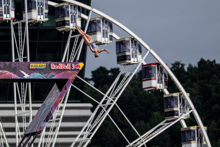 Red Bull Cliff Diving Norveçte kazanan Iffland ve Lichtenstein oldu