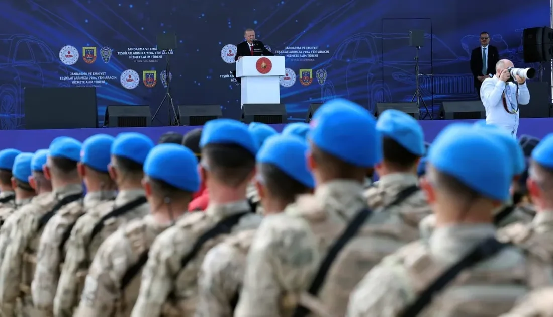 İstanbul'da Atatürk Havalimanı'nda, Jandarma