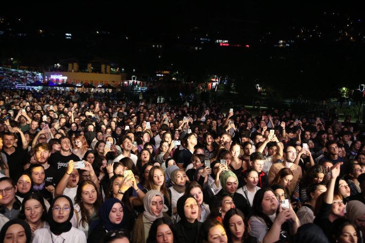 Bursa’dan dünyaya ‘Barış’ mesajı