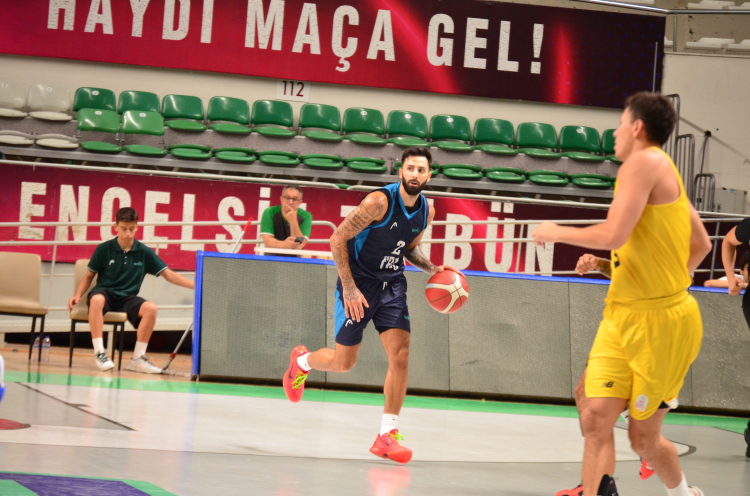 Cevat Soydaş Basketbol Turnuvası’nda şampiyon TOFAŞ