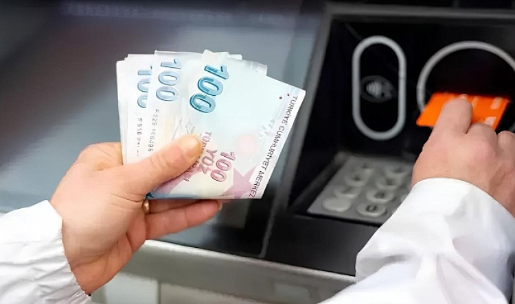 Emeklilere promosyon yarışında bankalar maaşın iki katına kadar promosyon veriyor