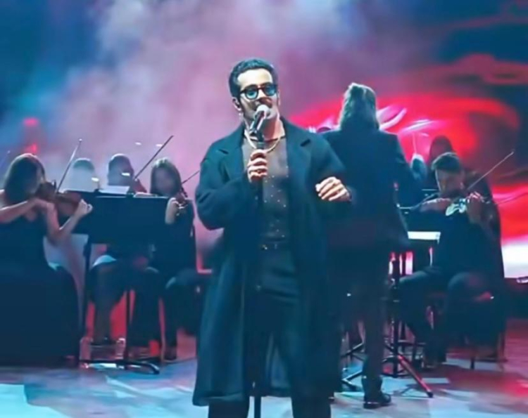 Gökhan Türkmen'den Bursa'da muhteşem konser