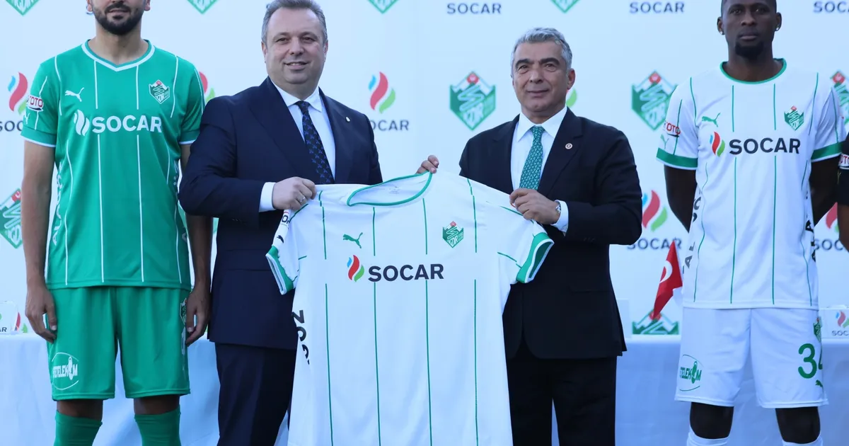 Iğdır Futbol Kulübü’ne forma sponsoru oldu