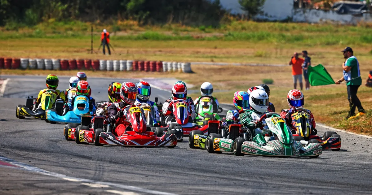 Karting 4. ayakta nefes kesen mücadele