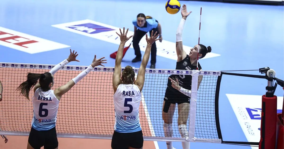 Nilüfer Belediyespor Eker, Kupa Voley'e galibiyetle başladı