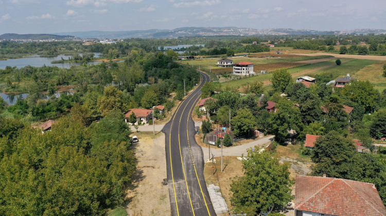 Sakarya Arifiye’de 7 mahallenin yoluna nefes