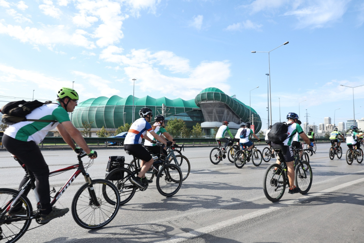 Tophane-Nilüfer-Mudanya Bisiklet Turu'yla yeşile pedalladılar