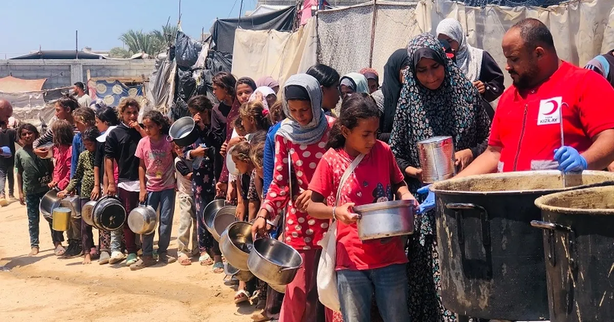 Türk Kızılay’dan kıtlığın eşiğindeki Gazze’ye gıda desteği