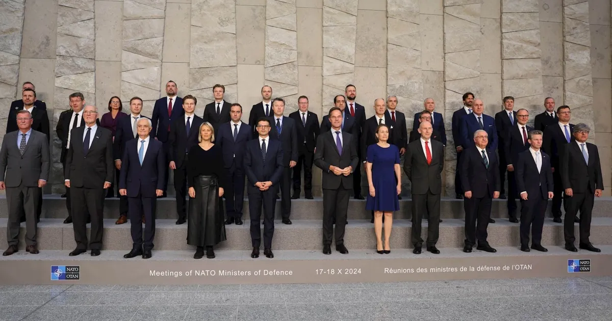 Bakan Güler aile fotoğrafında