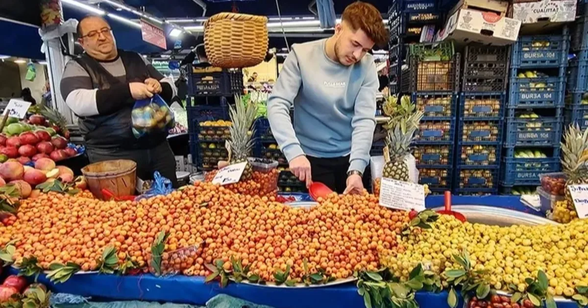 Bursa'da pazar alışverişi lüks oldu