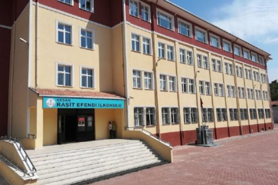 Edirne Keşan'da veliler ders saatlerinin düşürülmesine tepkili