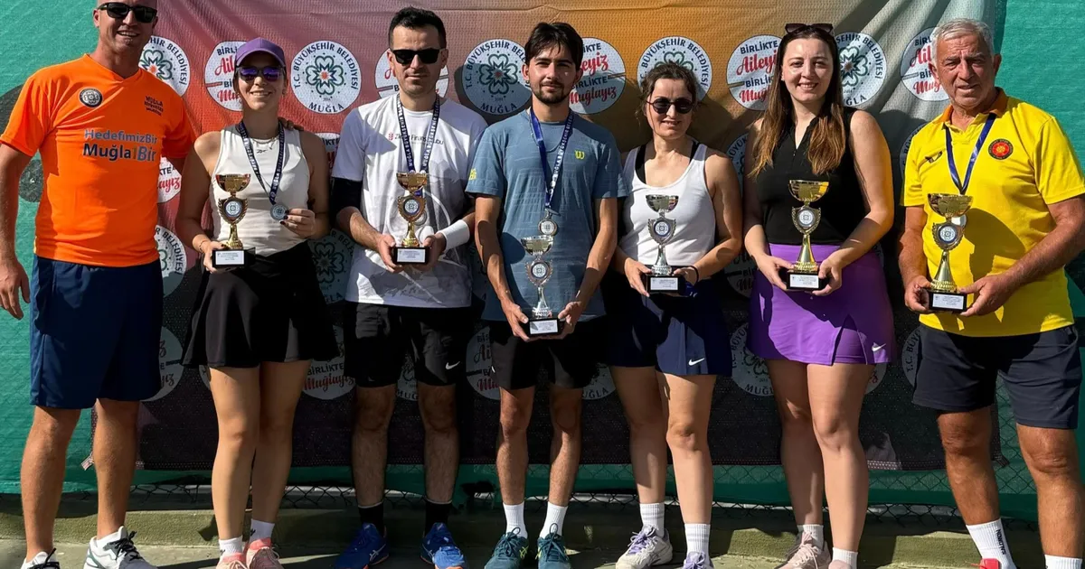 Geleneksel Karma Tenis Turnuvası Dalaman'da yapıldı