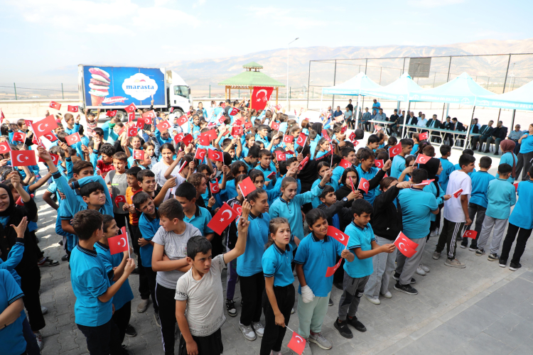 Kahramanmaraş Ahilik Hareketi’nden 'Kütüphanesiz Köy Okulu Kalmasın' projesi