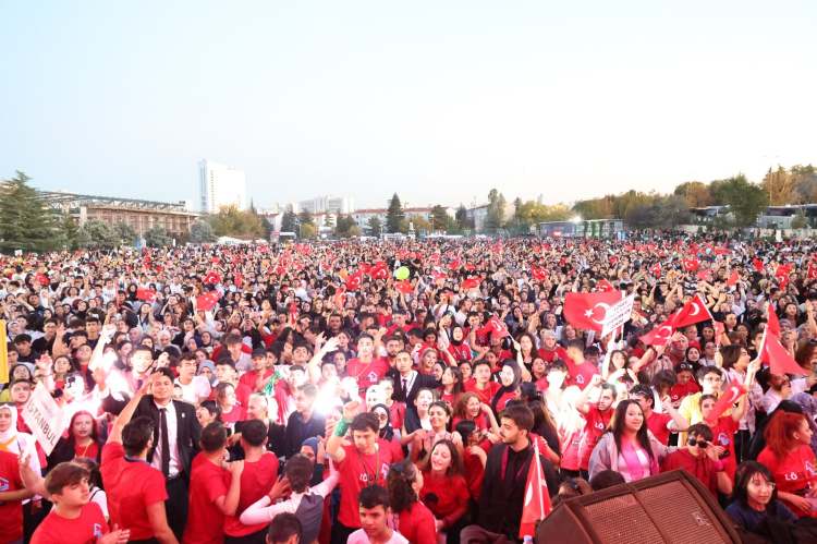 LÖSEV'den Büyük Anıtkabir buluşması