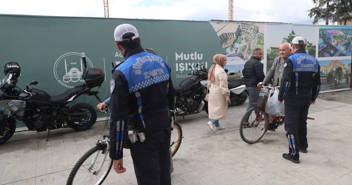 Sakarya Uzunçarşı’da bisikletlilere ‘hassasiyet’ çağrısı