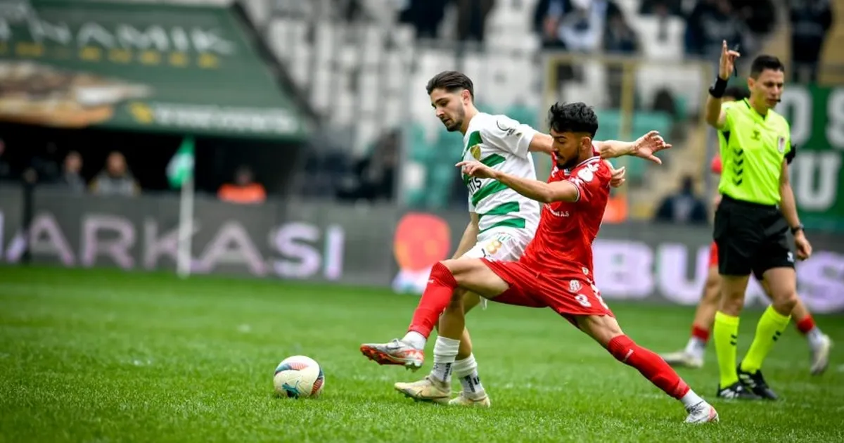 Bursaspor namağlup liderliğini sürdürüyor