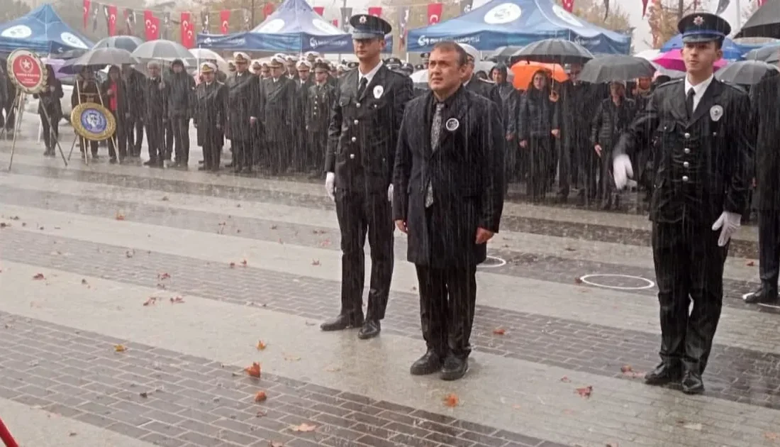 Türkiye Cumhuriyeti’nin kurucusu, Ulu