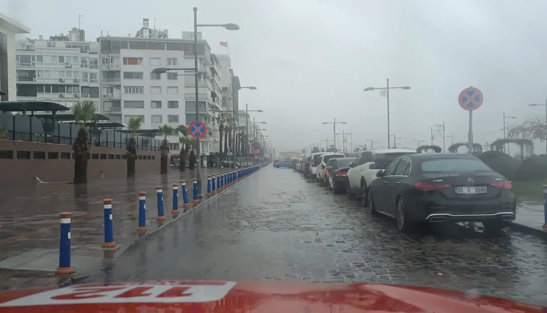 İzmir Büyükşehir Belediyesi, İzmir