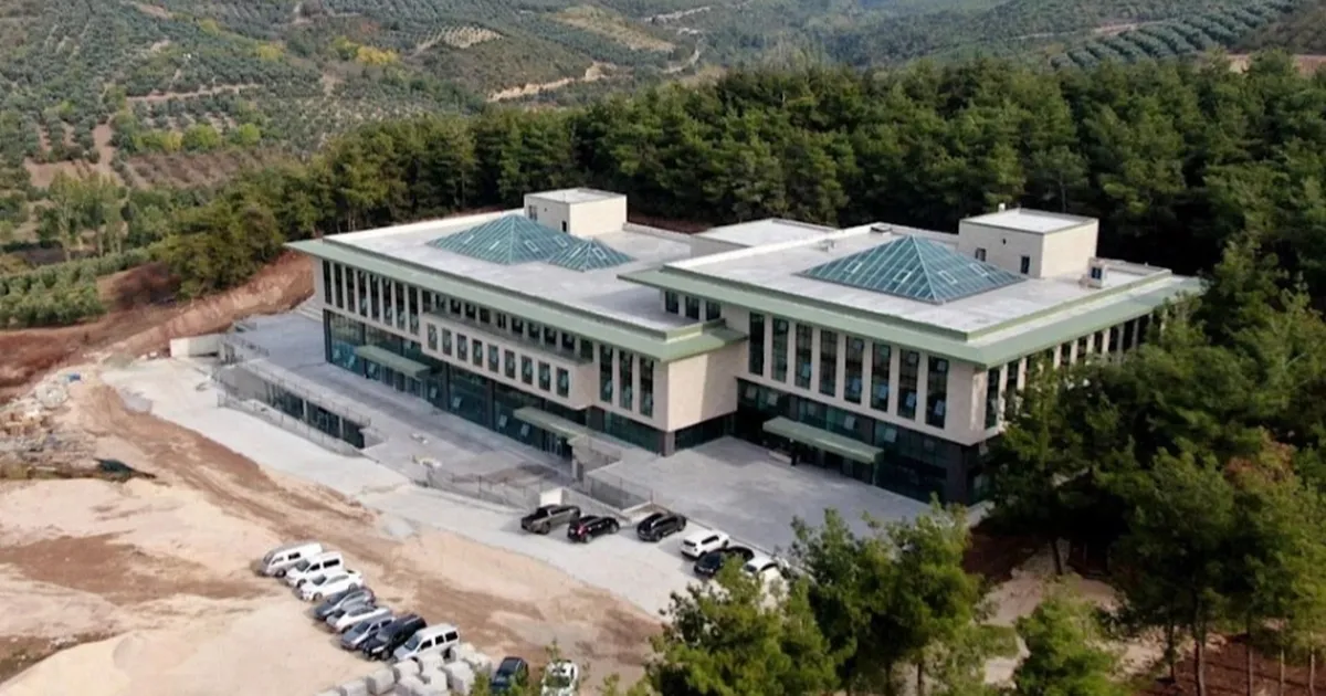 Mudanya Üniversitesi öğrencileri ulaşım sorununa çözüm bekliyor