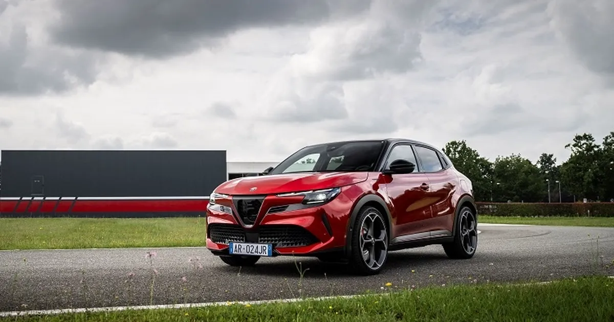 Alfa Romeo’dan yeni bağlantılı araç teknolojisi “Link”