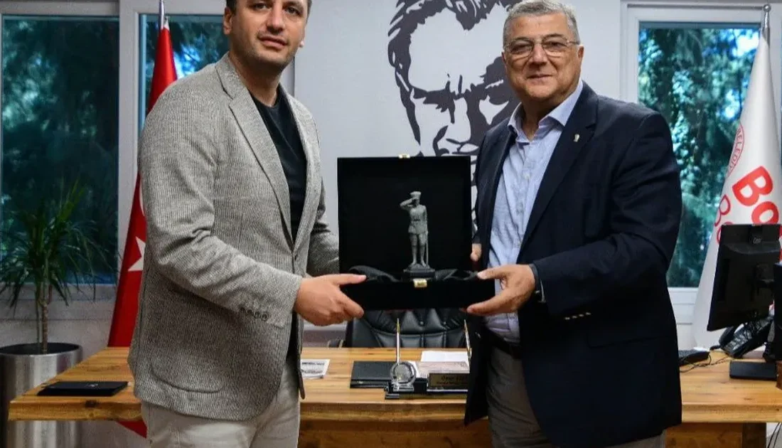İzmir Bornova Belediyesi, ilçeye