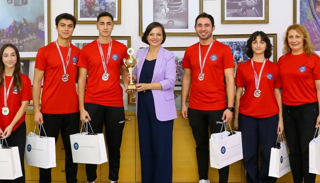 Karabağlar Belediyesi Spor Kulübü