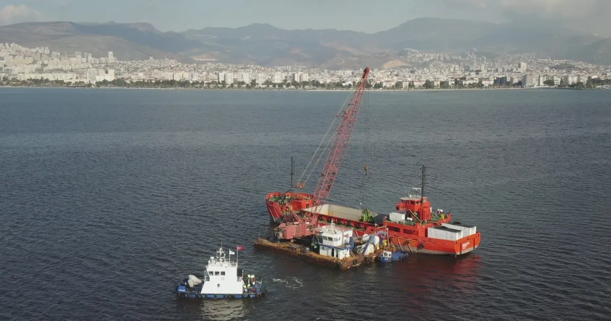 İzmir Körfezi'nde tarihi yatırım