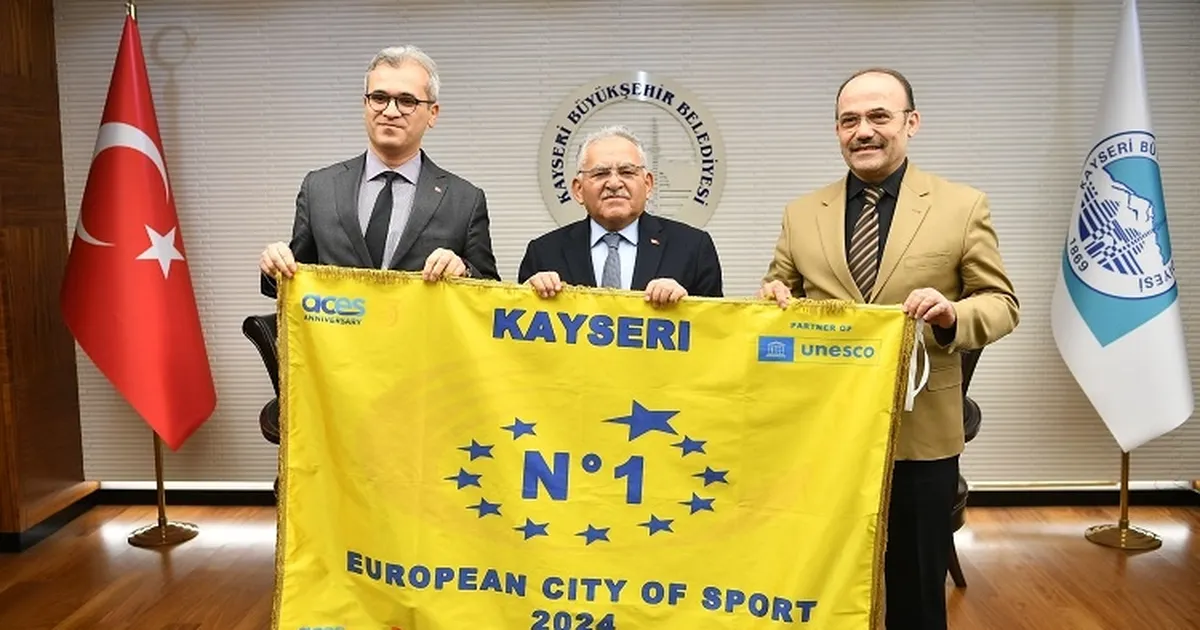 Kayseri'ye Altın Bayrak