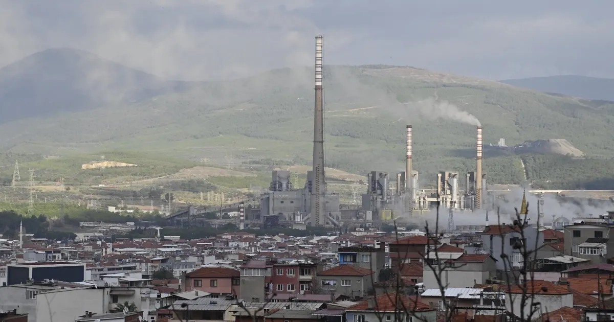 Manisa Soma 'Kara Duman' felaketini yaşıyor