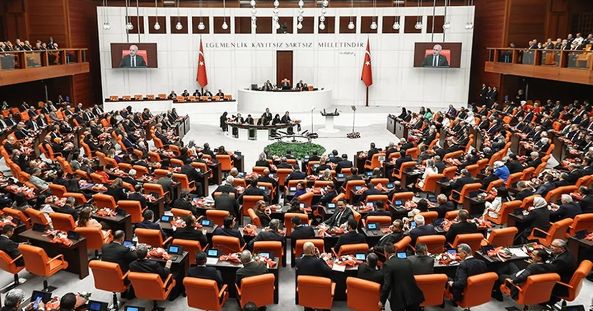 TBMM'de 12 günlük bütçe mesaisi başladı
