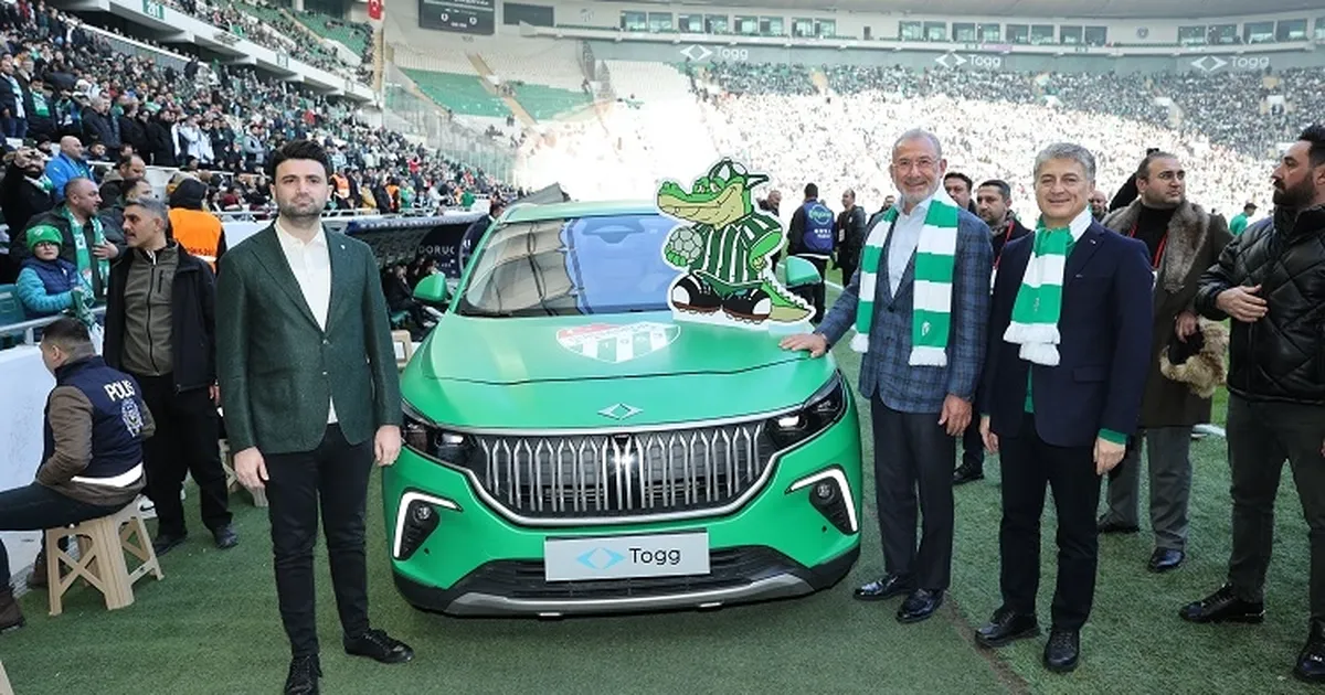 Togg, Bursaspor’un tribün ve şort sponsoru oldu