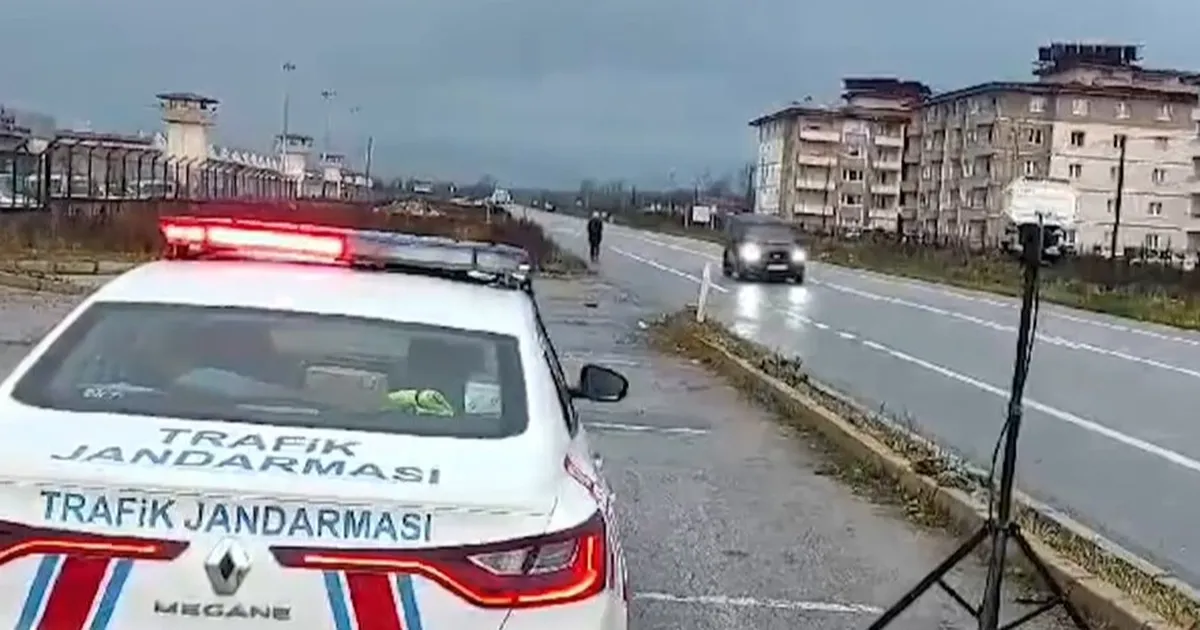 Trafikte son bir haftada 459 bin araca işlem yapıldı