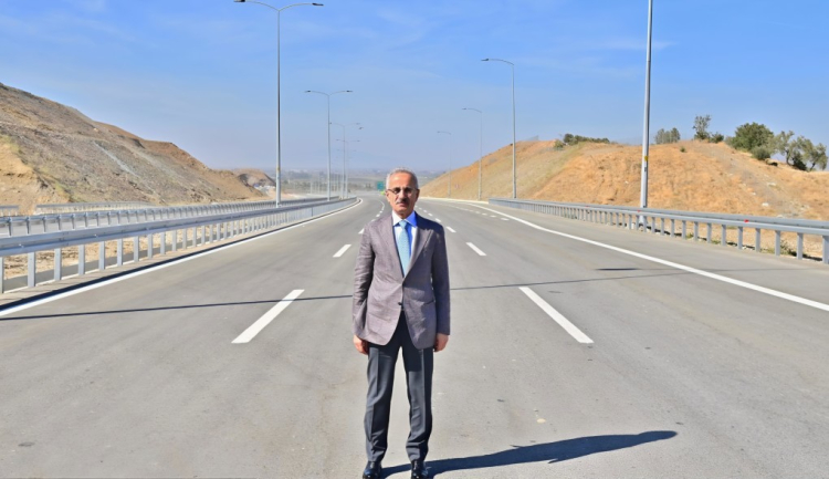 6 şeritli Aydın-Denizli Otoyolu yarın açılıyor... 163 km'lik yol 55 dakikada geçilecek