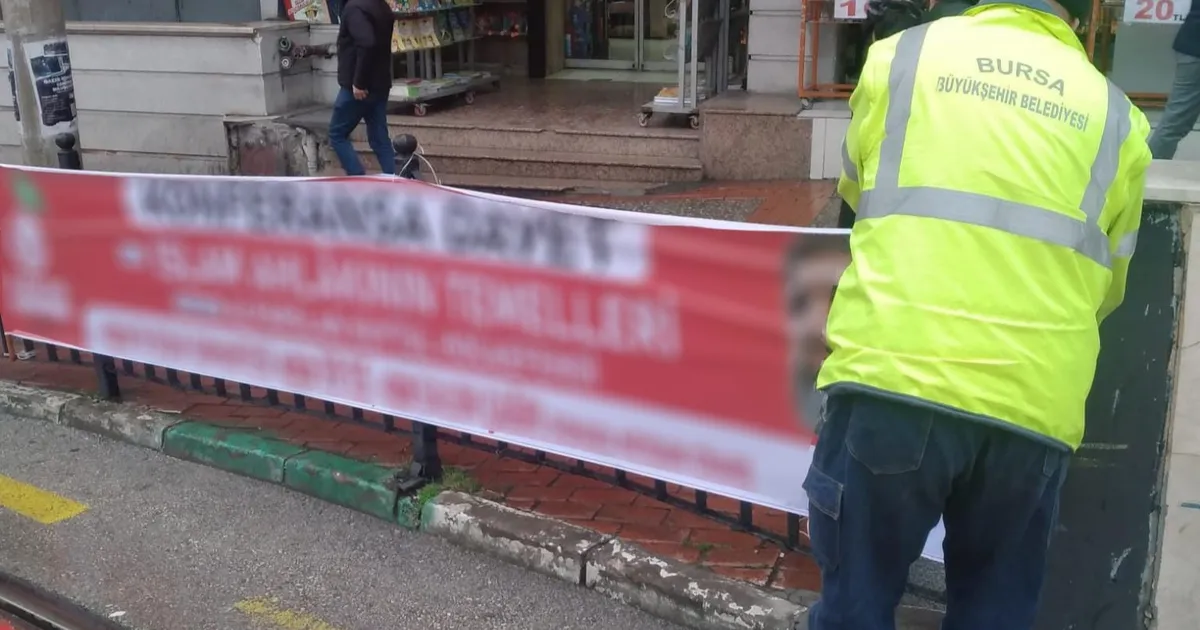 Bursa Büyükşehir’den ‘izinsiz afiş’ avı!