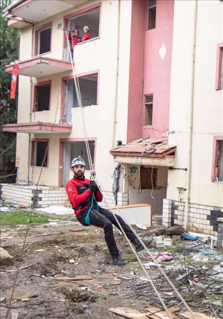 Bursa İnegöl'de bir taşla iki kuş!