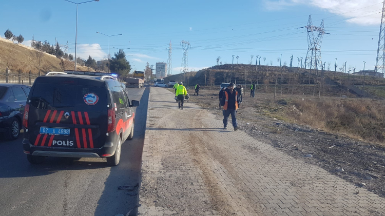 Ehliyetsiz sürücü kazaya sebep oldu!