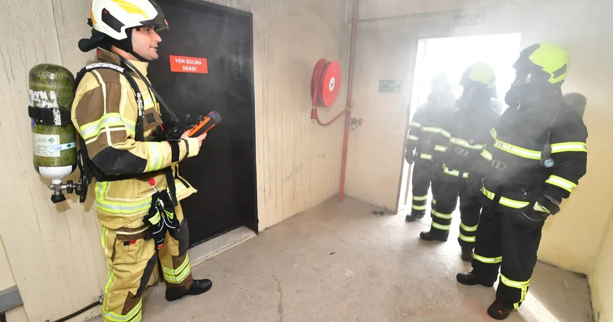 İzmir Büyükşehir'den yangın güvenliğine sıkı denetim