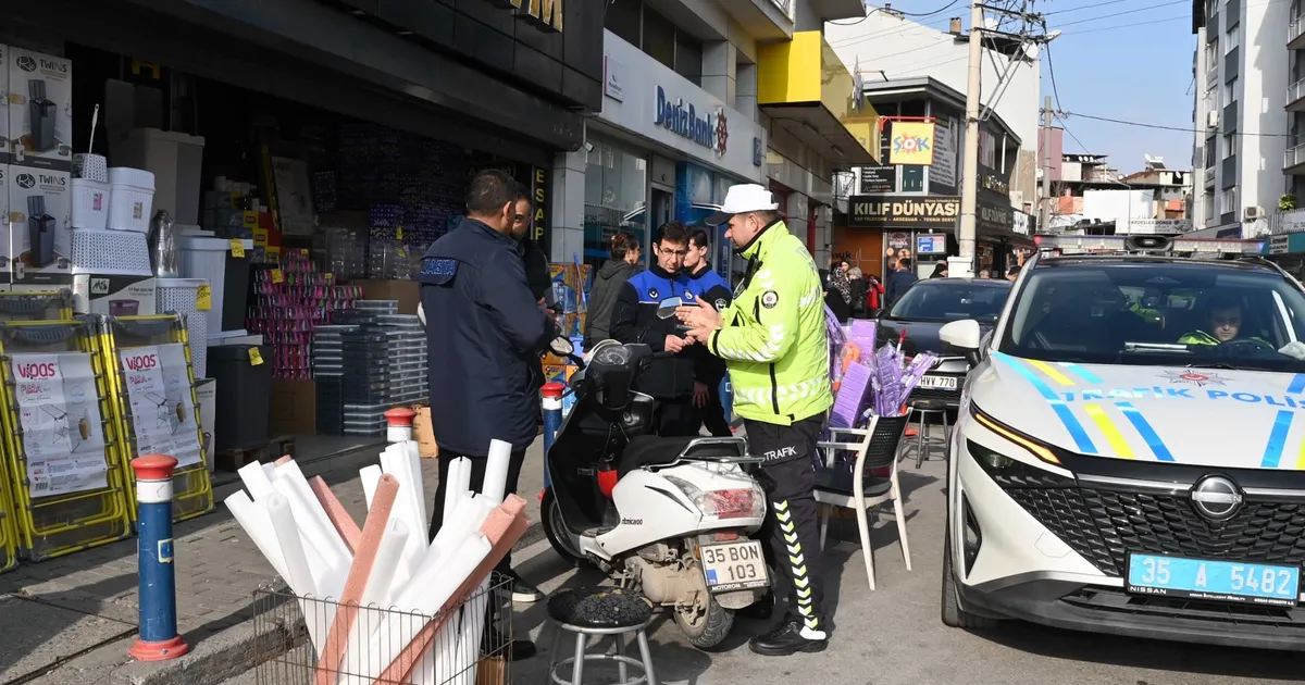 İzmir Karabağlar'da ikili denetim