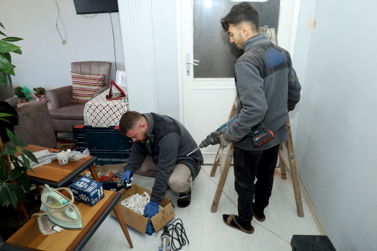 Sakarya Büyükşehir 300 haneyi doğalgazla buluşturuyor