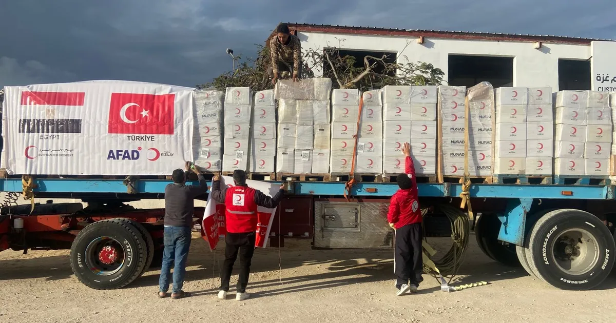 Türk Kızılay: Yardımlarımız hızla Gazze'ye giriyor