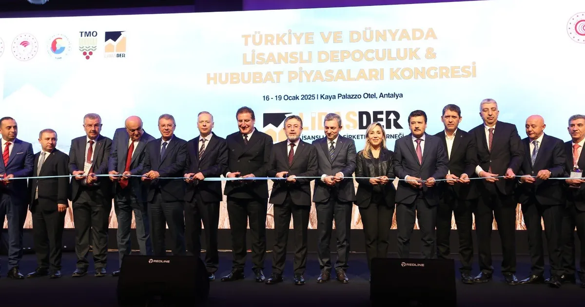 Türkiye ve dünyada lisanslı depoculuk konuşuldu