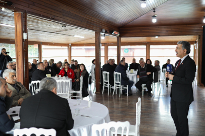 Bursa Gemlik'te muhtarlarla buluşma sürüyor