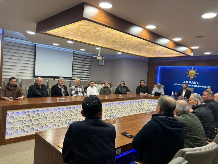 Bursa Osmangazi'de AK Parti mahalle başkanlarıyla buluştu