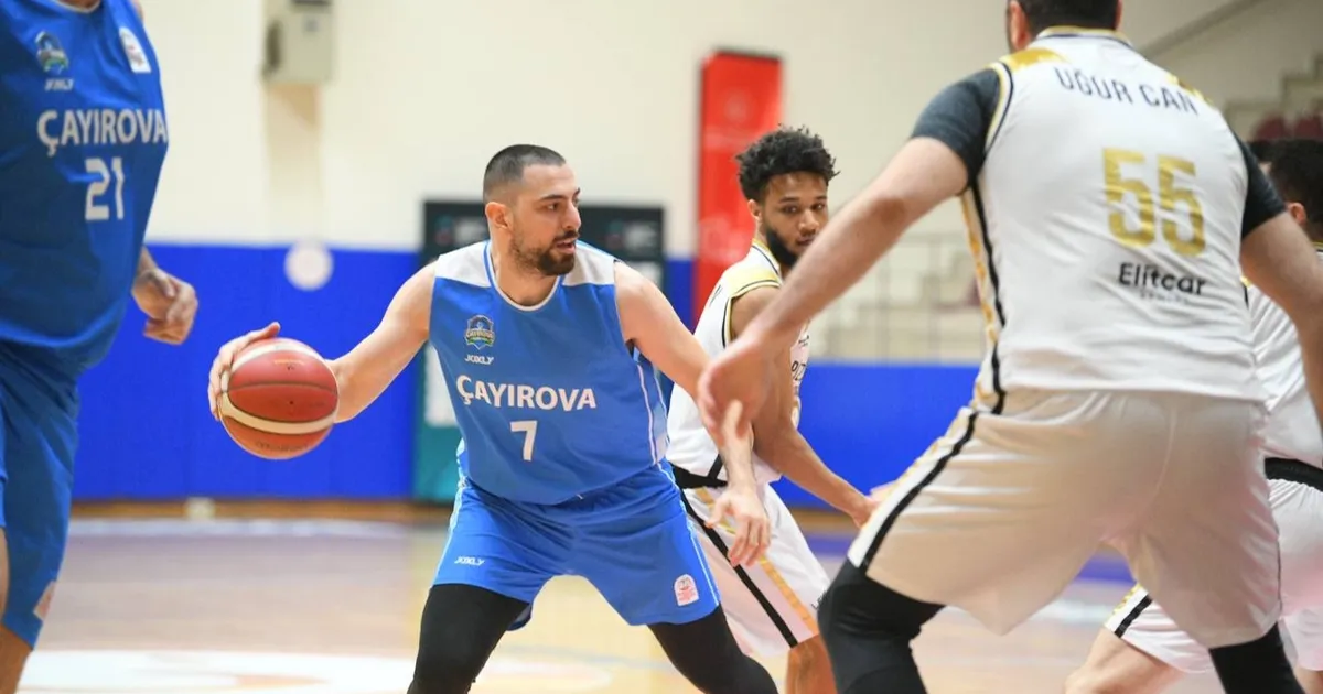 Çayırova, PizzaBulls CO Basket’i mağlup etti