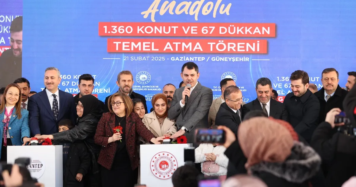 Gaziantep Güneyşehir’de bin 427 sosyal konuta daha temel